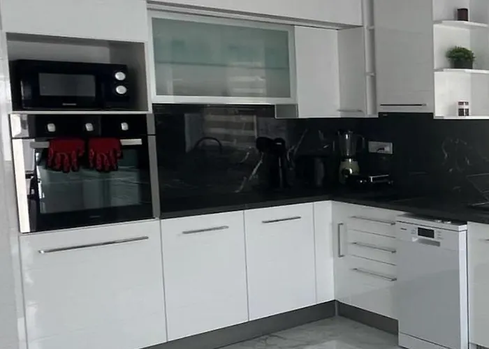 Emerald Luxe Apartament