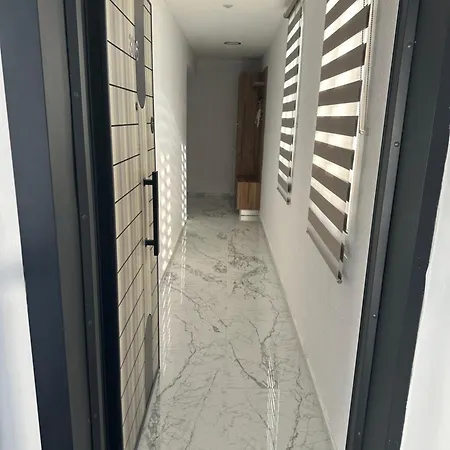 Emerald Luxe Appartement Ayía Nápa